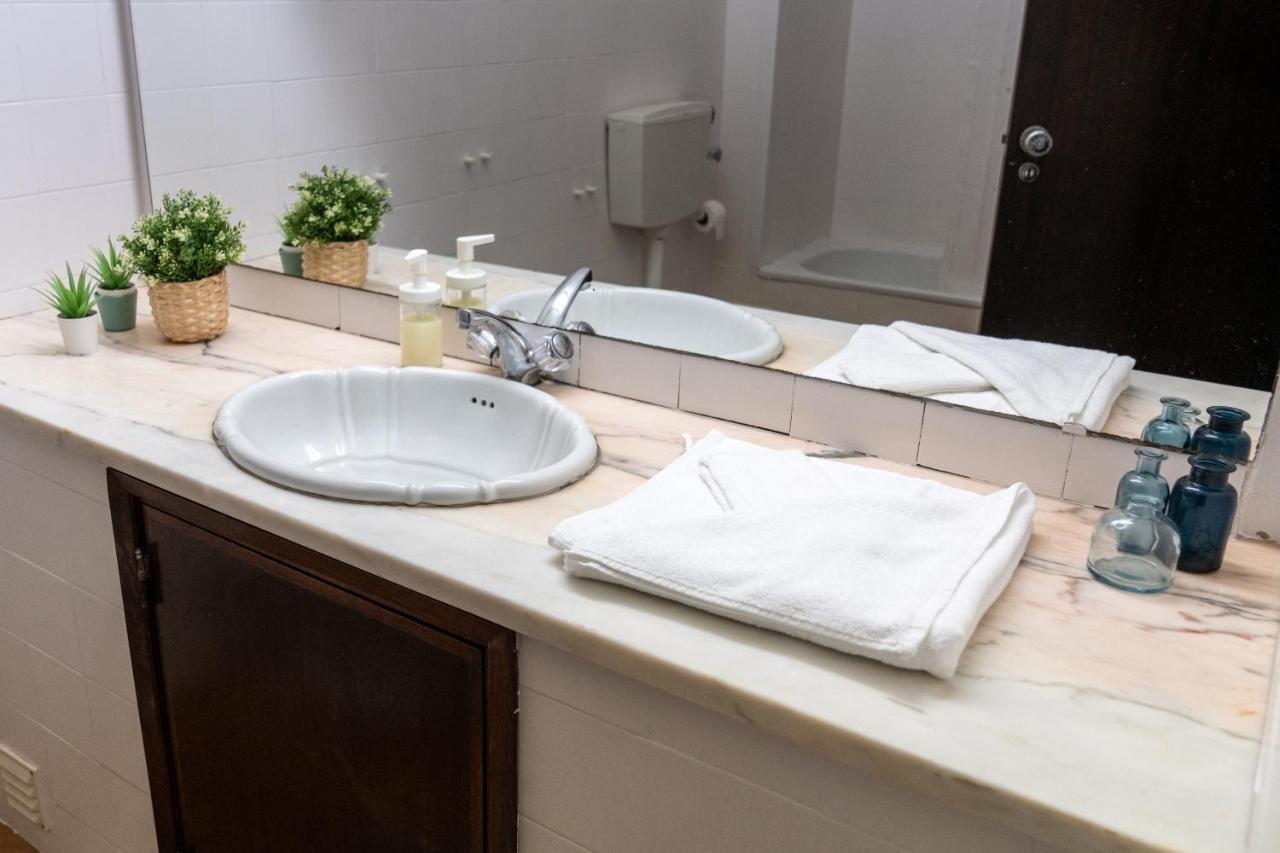 Balili Private Apartment Ferrel  Exteriör bild